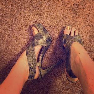 Diane von Furstenburg shoes